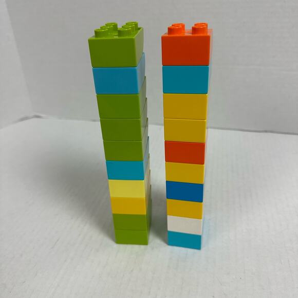 Duplo Lot of 20 Curved Top Slope Bricks Pieces Blocks 2x2 3x2 2x3. - Picture 5 of 7